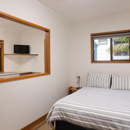 Somerset Apartments Lord Howe Island ภายนอก รูปภาพ